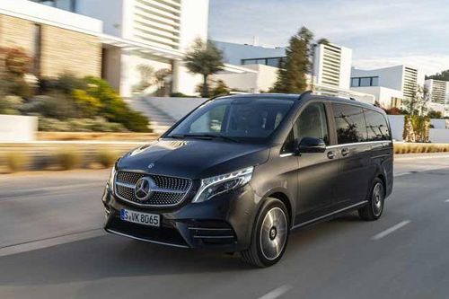 Bộ đôi xe đa dụng hạng sang Mercedes-Benz V-Class phiên bản nâng cấp ra mắt tại Việt Nam