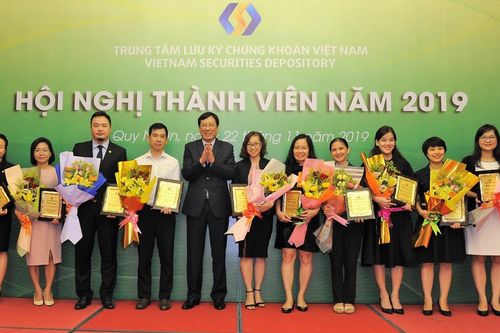 VCBS là thành viên tiêu biểu trong hoạt động lưu ký chứng khoán năm 2019