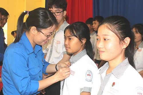 Giải pháp cho công tác đoàn kết, tập hợp thanh niên