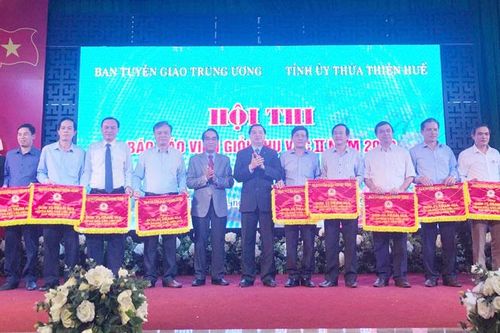 38 báo cáo viên xuất sắc tham dự Hội thi Báo cáo viên giỏi khu vực II