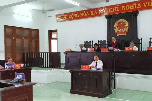 Hoãn phiên xử hình sự cựu Chánh án TAND tỉnh Phú Yên cùng 3 đồng phạm
