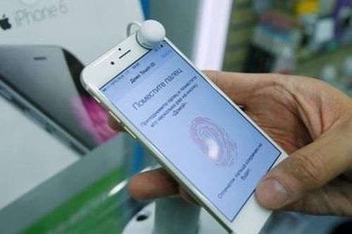 Dự luật mới khiến iPhone có thể bị cấm bán tại Nga