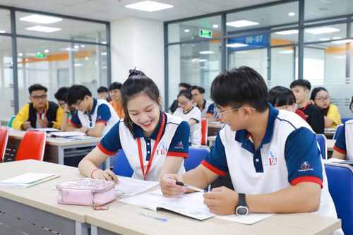 Logistics và quản lý chuỗi cung ứng - 'người vận chuyển' thời 4.0