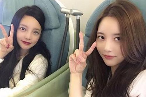 Goo Hara hoàn toàn suy sụp qua tin nhắn với bạn gái cũ của T.O.P