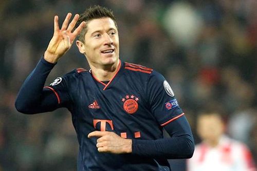 Robert Lewandowski: Đẳng cấp lu mờ tuổi tác