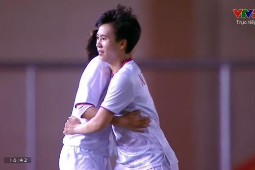 SEA Games 30: Đội tuyển nữ Việt Nam, đội đầu tiên giành vé vào bán kết