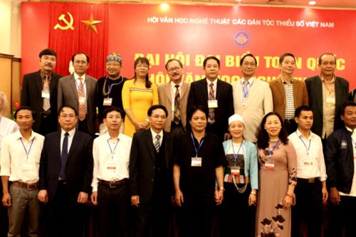 Để có tác phẩm giá trị về vùng dân tộc thiểu số
