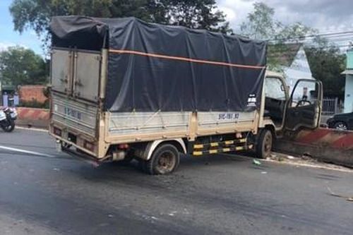 Truy đuổi, khống chế tên cướp xe tải hơn 20km như phim hành động