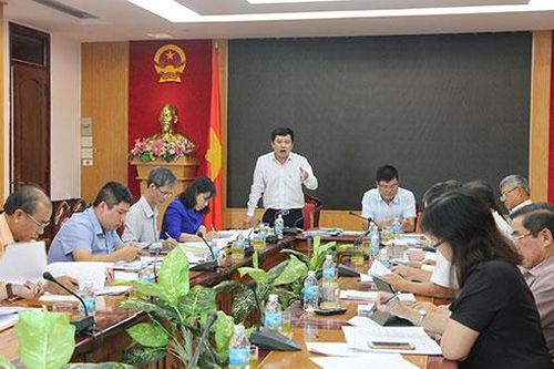 Thẩm tra một số nội dung trình tại kỳ họp thứ 9, HĐND tỉnh khóa VI