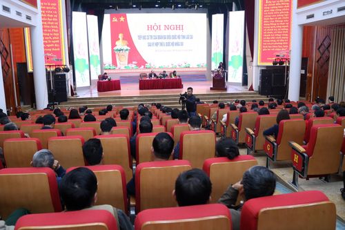 Cử tri thành phố Lào Cai nêu nhiều kiến nghị về lĩnh vực đất đai, xây dựng