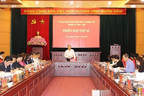 Phiên họp thứ 42, UBND tỉnh khóa XIV