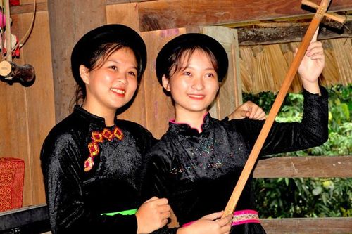 Mê đắm điệu Then