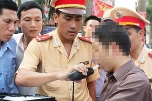 Đề xuất CSGT kiểm tra nồng độ cồn trong mọi vụ tai nạn giao thông