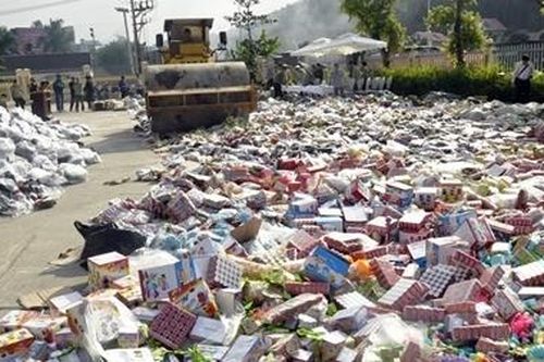 Quảng Ninh tiêu hủy hàng giả, hàng kém chất lượng