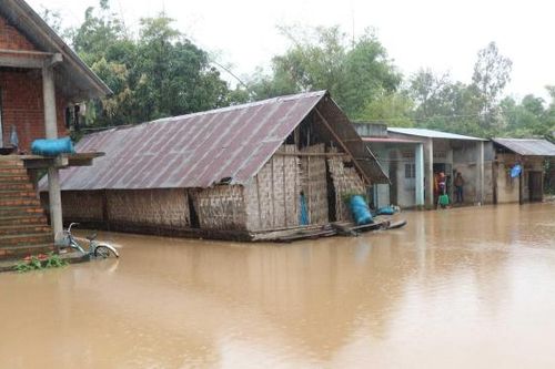 Thủ tướng gửi thư động viên đồng bào miền Trung bị thiên tai