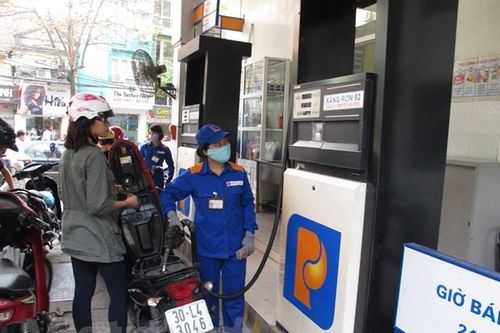 Sau trích lập quỹ bình ổn, xăng RON95-III tăng 283 đồng mỗi lít