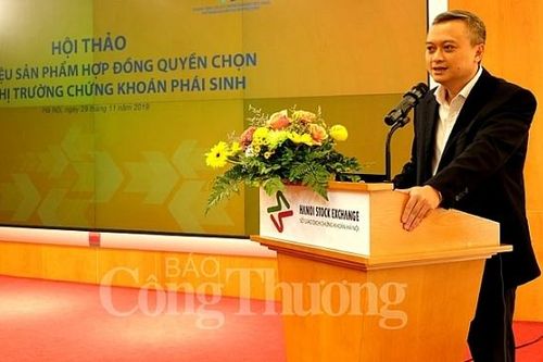 Tiến tới giao dịch 'Hợp đồng Quyền' chọn thị trường chứng khoán phái sinh