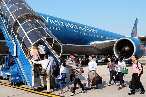 Thị trường hàng không: 'Cuộc đua' giành thị phần