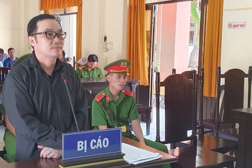 Dùng giấy chứng nhận quyền sử dụng đất giả, gã giám đốc lừa trót lọt hơn 14 tỷ đồng