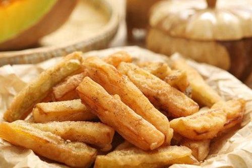 Đừng tưởng mỗi khoai tây, món bí đỏ chiên giòn này cũng cực hấp dẫn cho bé
