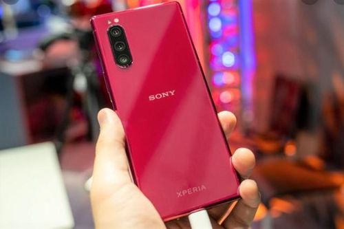 Sony bán Xperia 5 tại Việt Nam, giá cao hơn iPhone 11