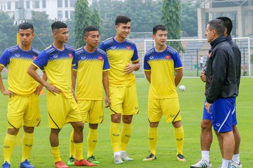 Đội tuyển U22 Việt Nam đá trận then chốt