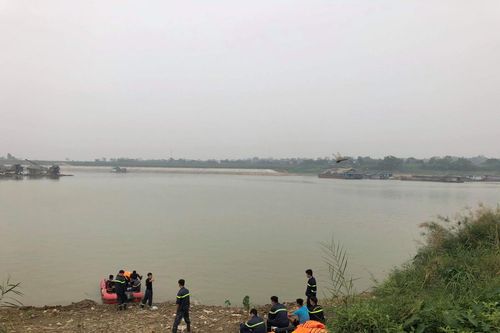 Phú Thọ: Tìm thấy hai người bị cuốn xuống sông Lô