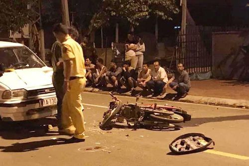 Va chạm với ô tô, 1 người tử vong