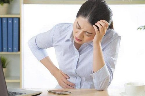 Lá lách cứng như đá vì nhiễm sán lợn