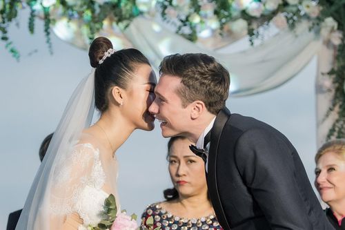 Chồng của Hoàng Oanh muốn sinh 6 con