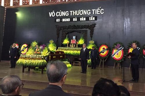 Vĩnh biệt GS.NGND Hà Văn Tấn