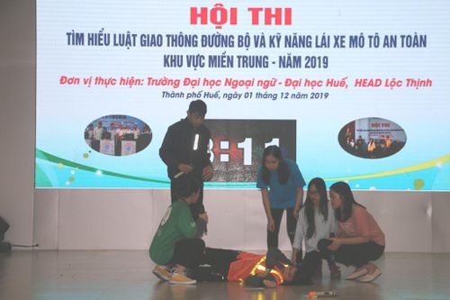 Nâng cao ý thức của học sinh sinh viên khi tham gia giao thông