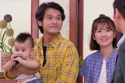 Sau 'Tiếng sét trong mưa', Oanh Kiều hóa thân 'bà mẹ nhí 18 tuổi'