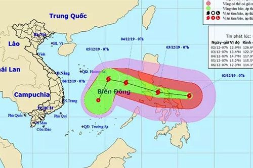 Xuất hiện bão giật cấp 17 gần Biển Đông