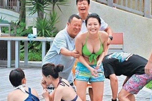Đổi chác tình ái và hợp đồng sinh tử ở showbiz