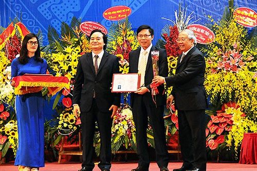 Quyết định công nhận giáo sư, phó giáo sư 2019: Chỉ còn 73 nhà giáo được đạt tiêu chuẩn chức danh giáo sư