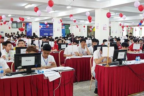 700 bạn trẻ thi lập trình sinh viên quốc tế khu vực châu Á