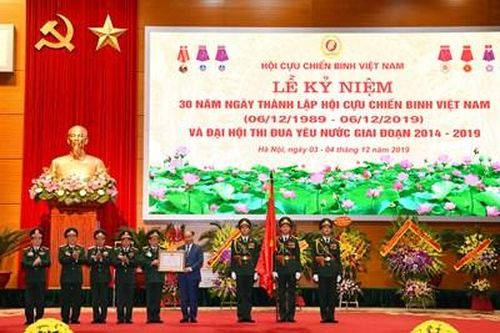 Hội Cựu chiến binh Việt Nam kỷ niệm 30 năm Ngày thành lập và đón nhận Huân chương Lao động hạng Nhất