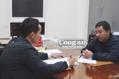 Giám đốc công ty tàng trữ trái phép 50 hộp pháo hoa