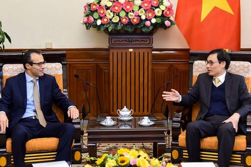 Thứ trưởng Ngoại giao Lê Hoài Trung tiếp Trợ lý Tổng Thư ký Liên hợp quốc