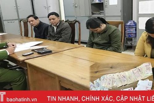 Bắt 4 đối tượng đánh 'phỏm' ăn tiền tại Lộc Hà