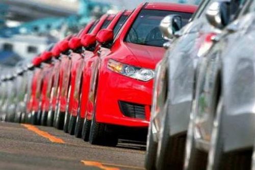 Chính phủ Pháp đề xuất giải pháp 'xanh hóa' ngành chế tạo ôtô