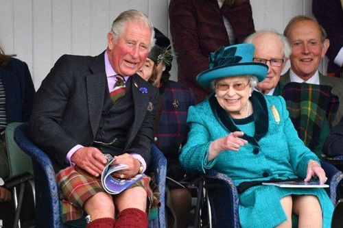 Nữ hoàng Elizabeth có thể sẽ nghỉ hưu trong 18 tháng tới?