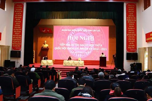 Đoàn đại biểu Quốc hội tỉnh tiếp xúc cử tri tại huyện Sa Pa