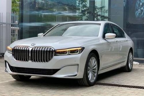 BMW 740Li 2020 giá 5,6 tỷ đồng có gì?
