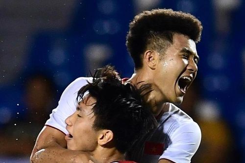 'Rất nguy hiểm nếu U22 Việt Nam đá với tâm lý cầu hòa Thái Lan'