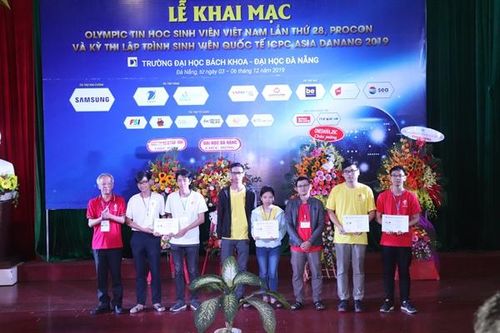 Hơn 700 sinh viên tham dự OLYMPIC tin học Việt Nam lần thứ 28