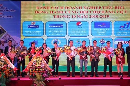 Mười năm Hội chợ hàng Việt 2019