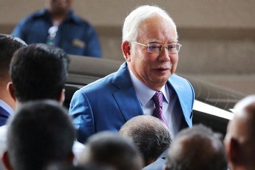 Cựu Thủ tướng Malaysia Najib Razak hầu tòa