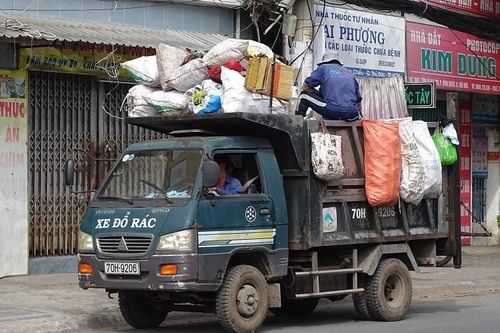 TPHCM 'lên đời' cho các đường dây thu gom rác dân lập